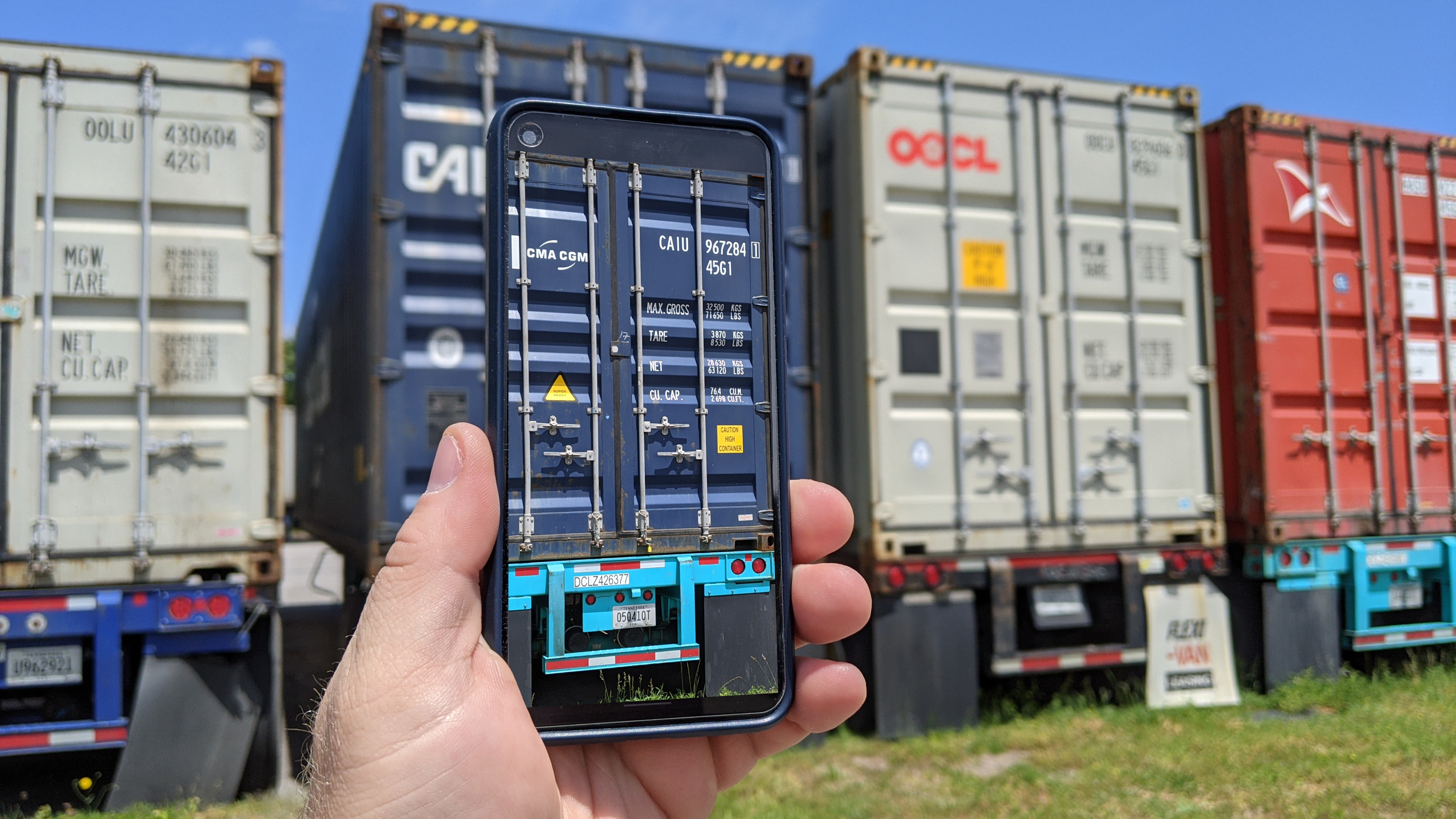 SiteTrax.io mobile OCR scanning a container ID in a port yard